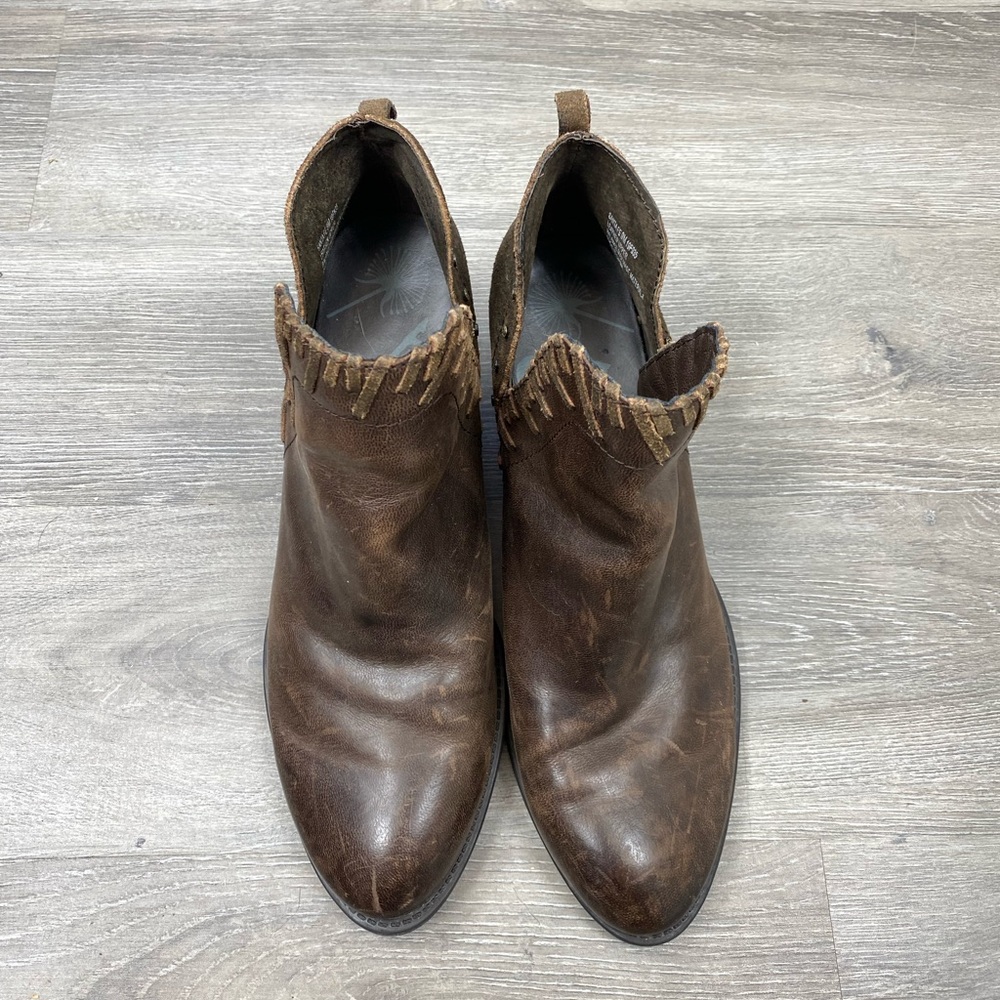 OTBT Womens Boots 9M Santa Fe Bootie Coffee Bean Brown Studed Ankle Boho Western